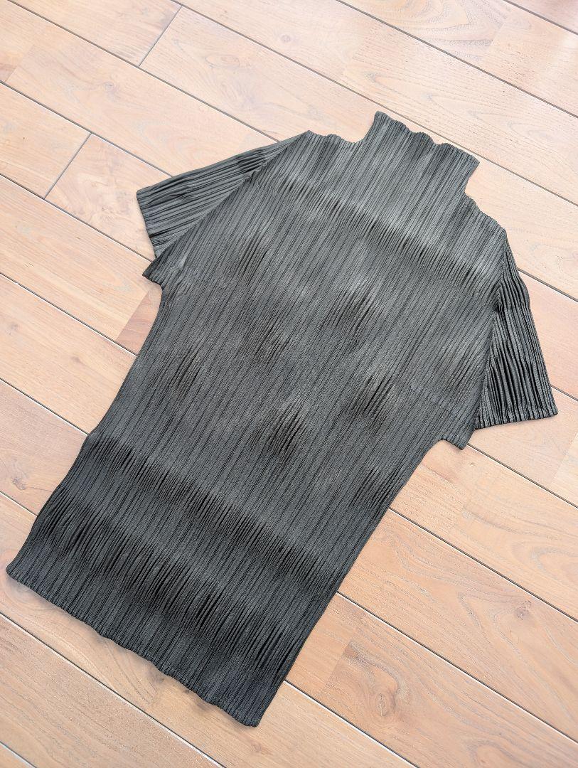 美品 PLEATS PLEASE ISSEY MIYAKE トップス