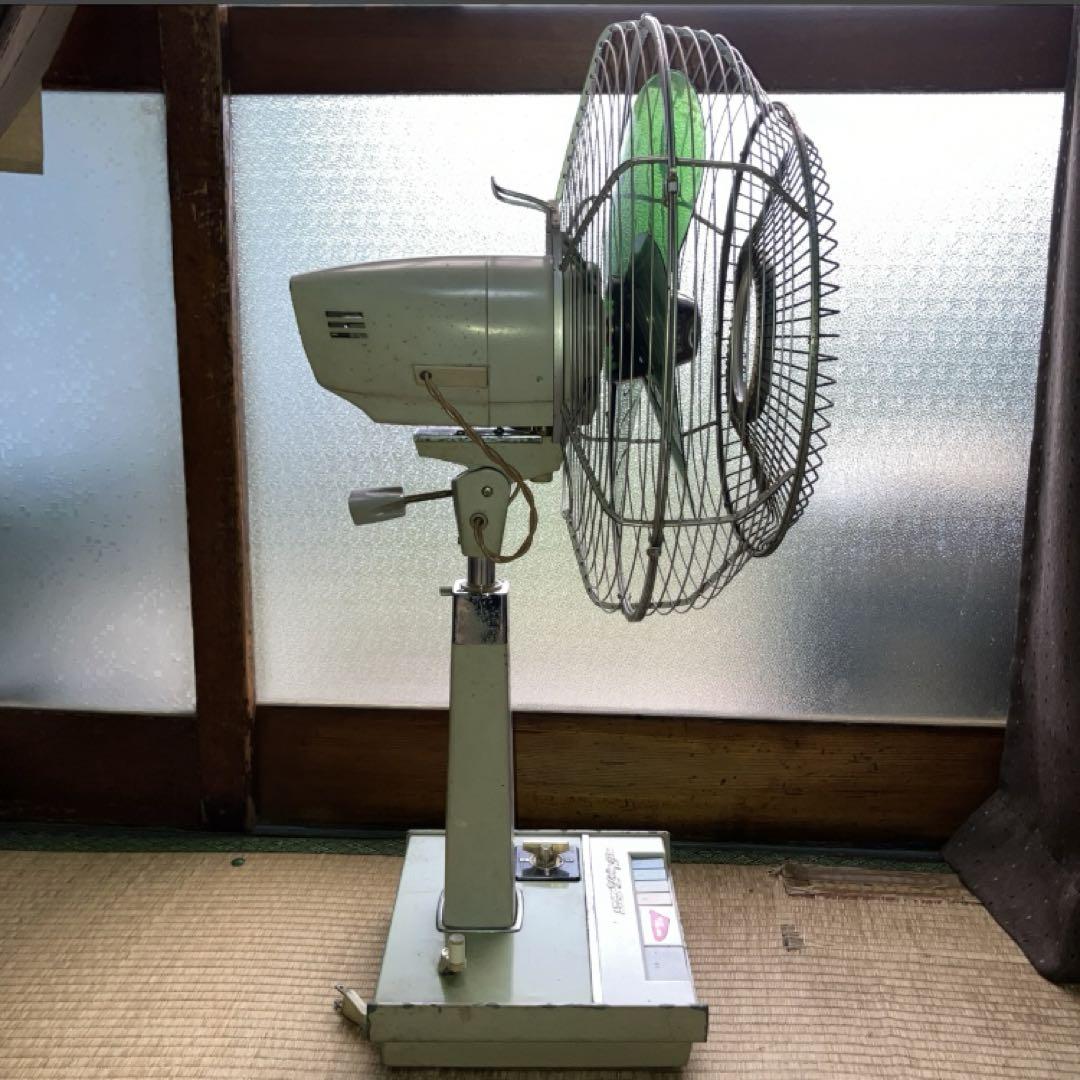 三菱　扇風機　R35 Y5 昭和レトロ アンティーク 3枚羽根 三菱 扇風機 R35 Y5 昭和レトロ アンティーク 3枚羽根 - メルカリ