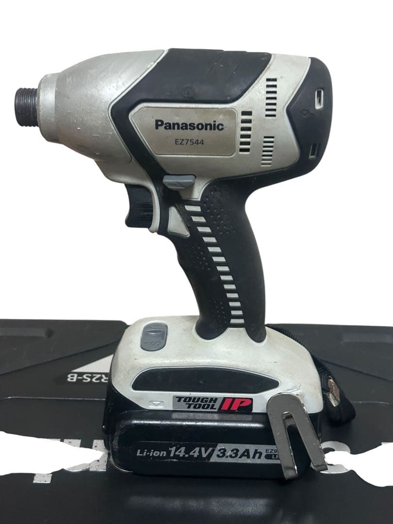 インパクトドライバーPanasonic