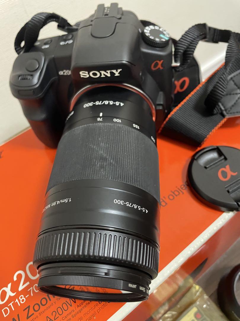 Sony α200 DSLR-A200W デジタル一眼レフカメラ　Wズームレンズ