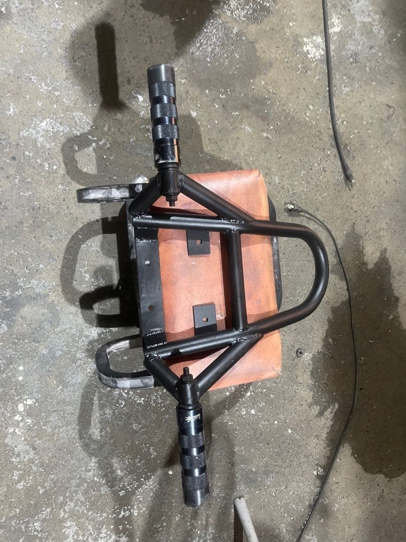 ホンダ　グロム　ウイリーバー　スタントゲージ　ダークナイトストリート製