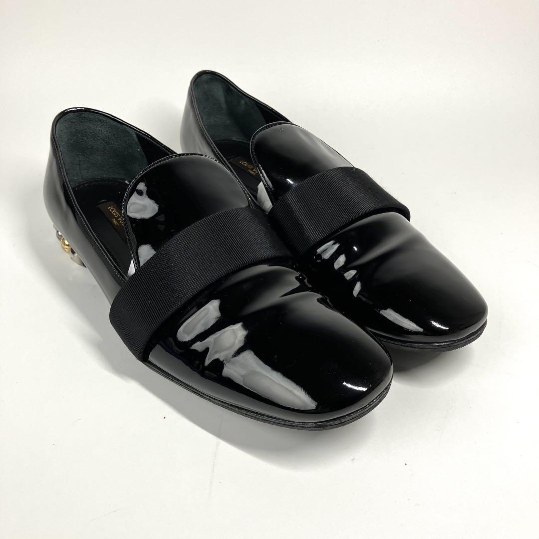 【美品】LOUIS VUITTON オペラシューズ　パテント　スタッズ　フラット
