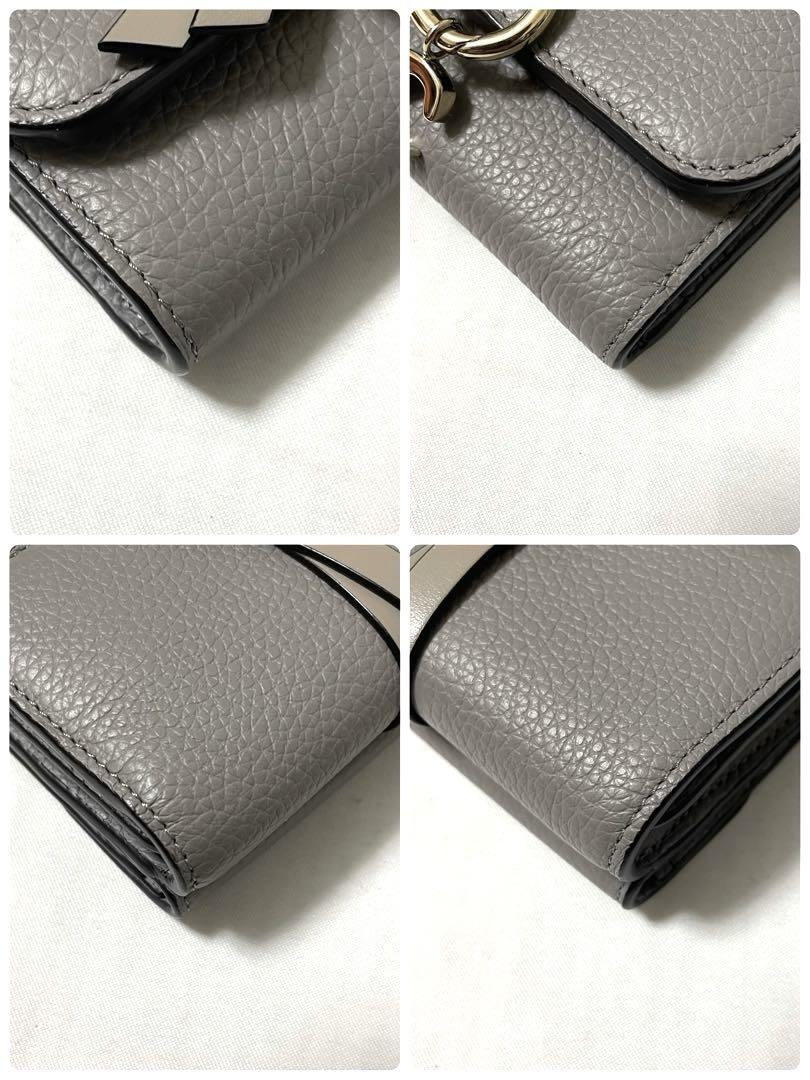 【訳あり/未使用級】CHLOE 折り財布 アルファベット スモールトリフォールド