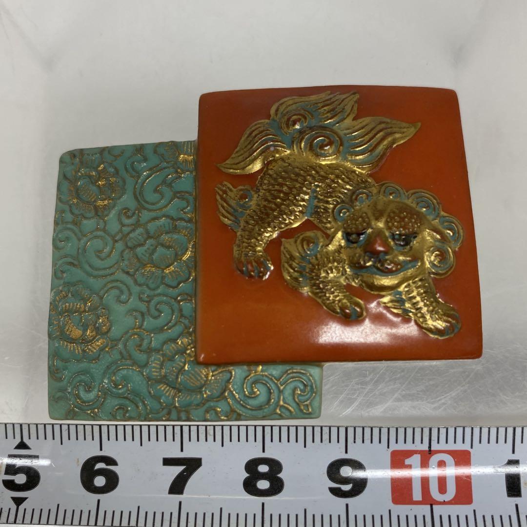 在銘　九谷焼　獅子図　帯留　28g 東さ7-0310☆2F