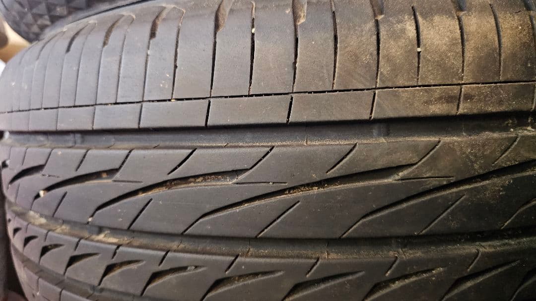 SSR ヴィエナD 6穴 レグノ225/55-17バリ溝