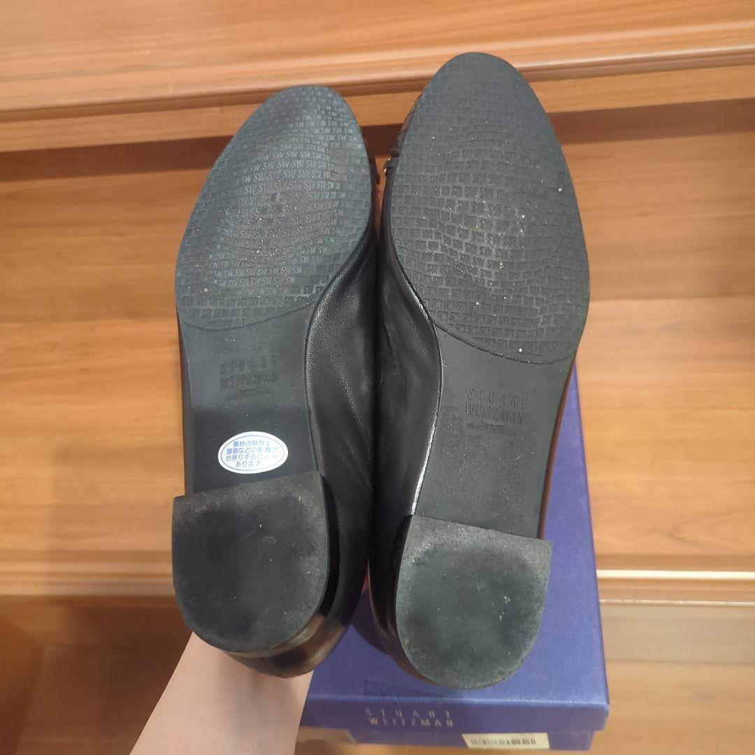 Stuart Weitzman 美品  ゴールドチェーン フラットシューズ