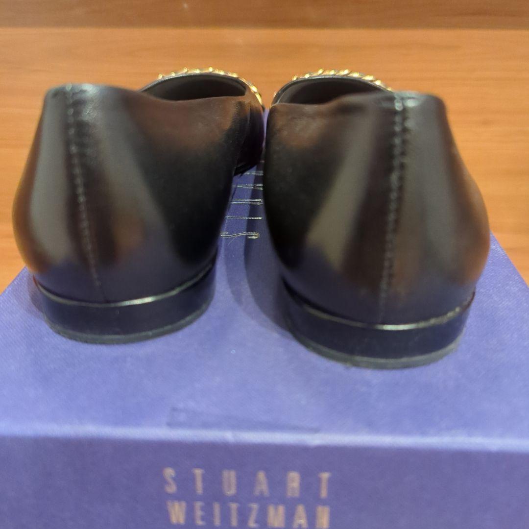 Stuart Weitzman 美品  ゴールドチェーン フラットシューズ