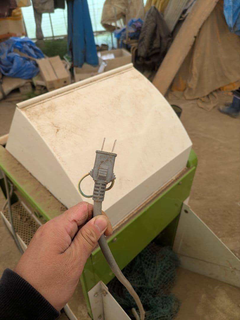 日立 ED-402 動力 枝豆もぎ取り機 嬉しい100ボルト 100v 日立 ED-402 動力 枝豆もぎ取り機 嬉しい100ボルト 100v