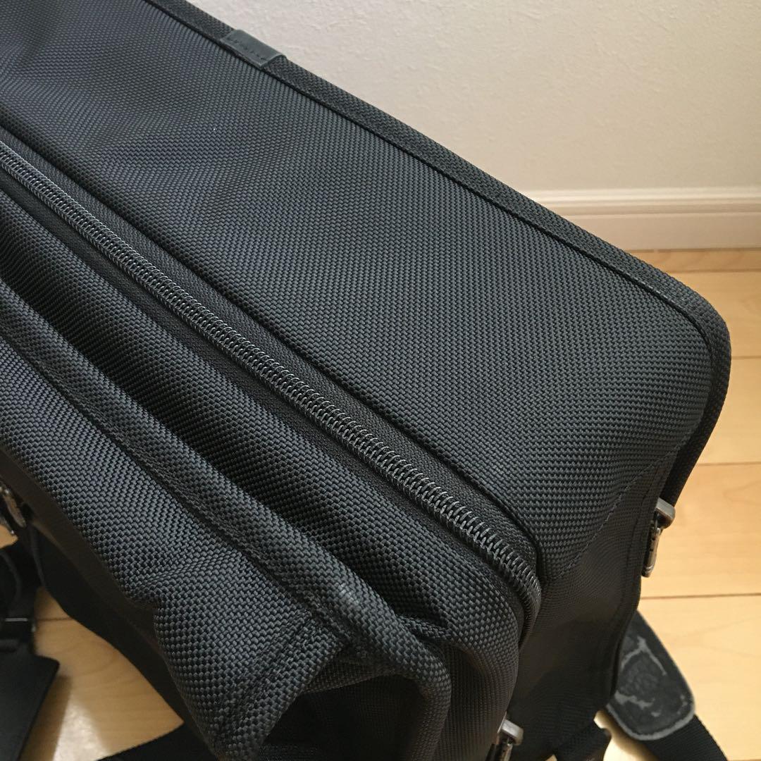 TUMI ラージ・エクスパンダブル・オーガナイザーブリーフケース