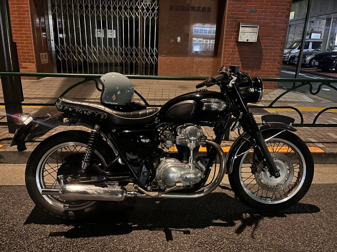 【超希少】キックスタートセット付きブラック　kawaski 2004年式w400