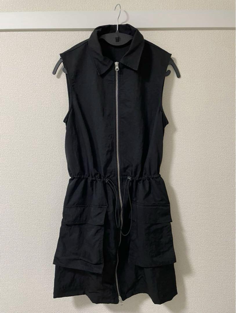 ZARA ショート ナイロン ワンピース　ブラック　Sサイズ