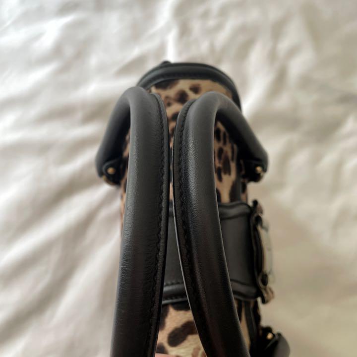 SALE100%新品 Salvatore Ferragamo ハンドバッグ ハラコ ヴァラ アニマル rewVR-m76911504412 最新作セール