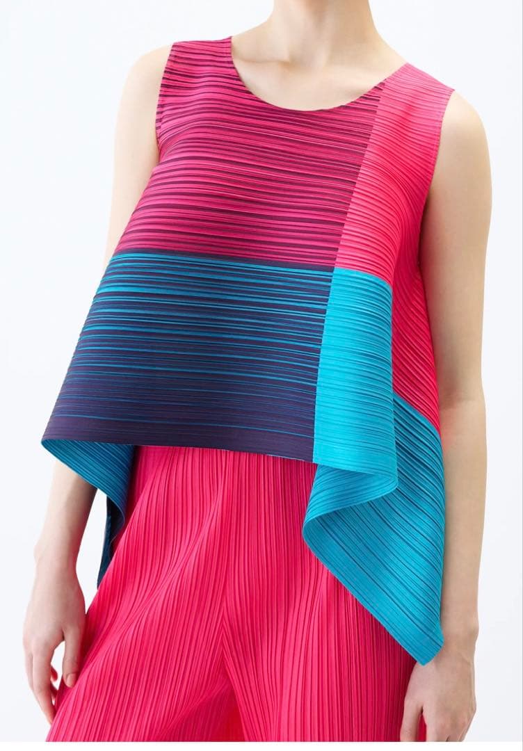 【3月新作】人気のPHOTON BOUNCEお洒落なノースリーブ 3月新作】人気の横段PHOTON BOUNCEお洒落なノースリーブ