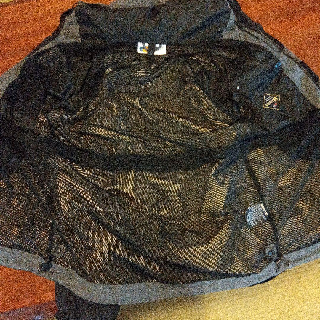バスプロショップス　GORE-TEX フィッシングジャケット