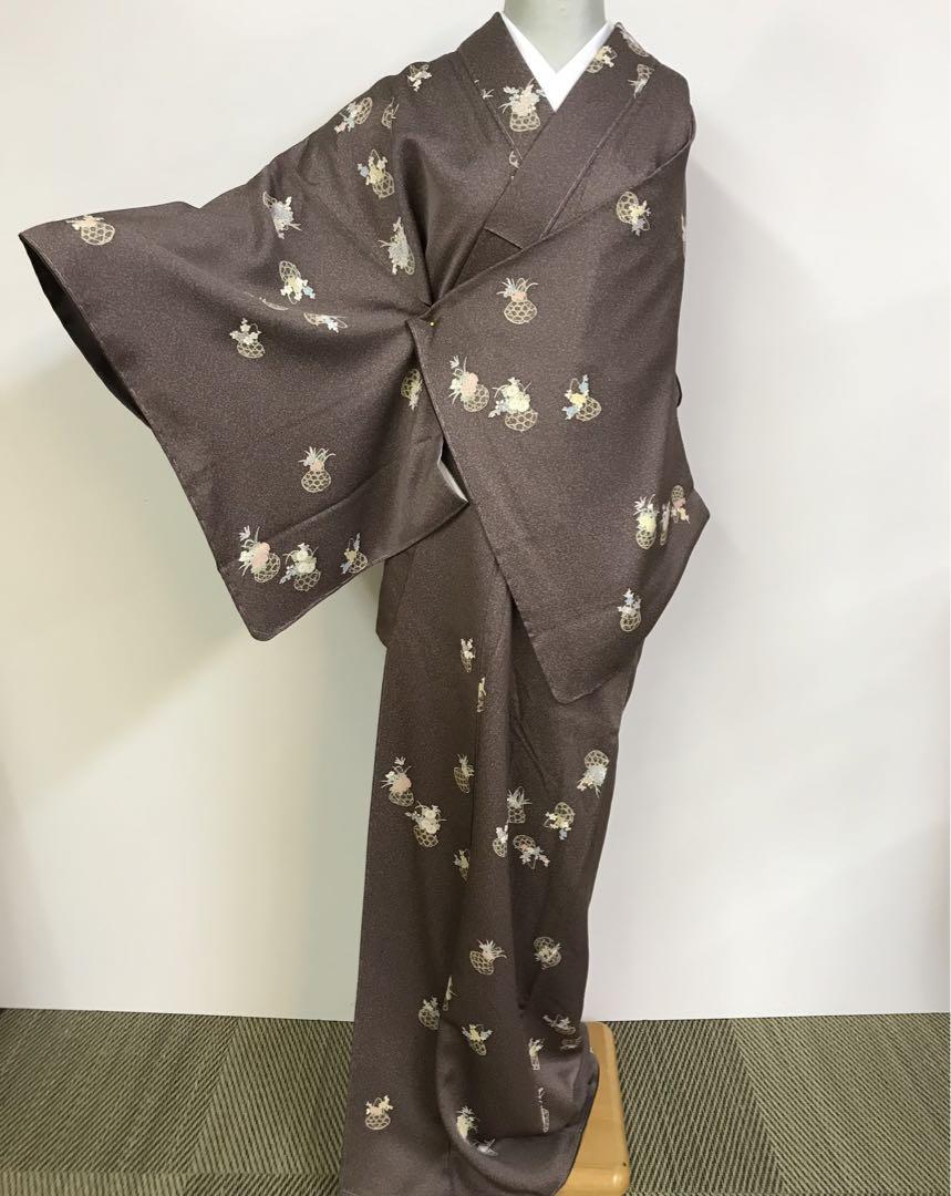 作家もの たたき染 格子 菊花 牡丹 伝統和模様 付け下げ 着物 124a p
