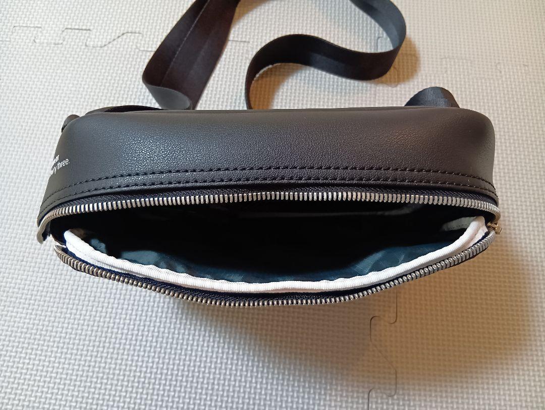 最新入荷 未使用品・本革】LACOSTEプラクティス ショルダーバッグ バッグ