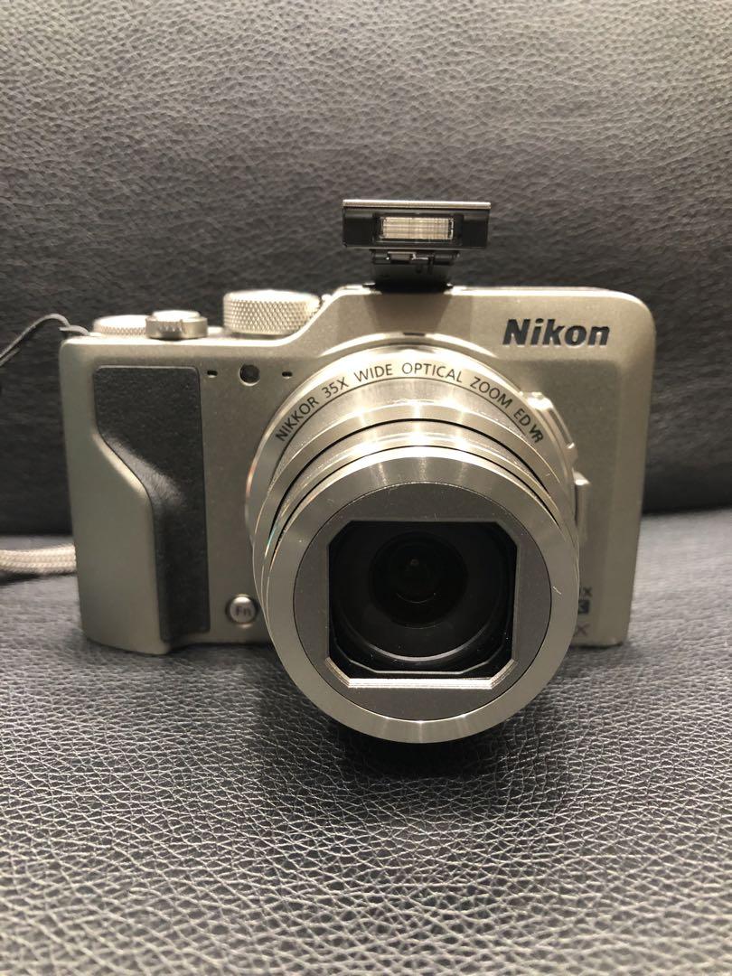【極美品】Nikon COOLPIX A1000 シルバー　デジカメ