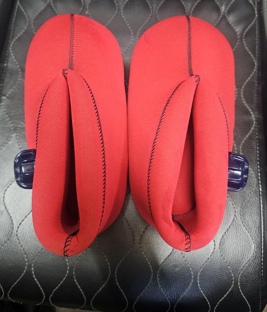 美品　クロッツ　CLOZ やわらか湯たんぽ　足用　Sサイズ
