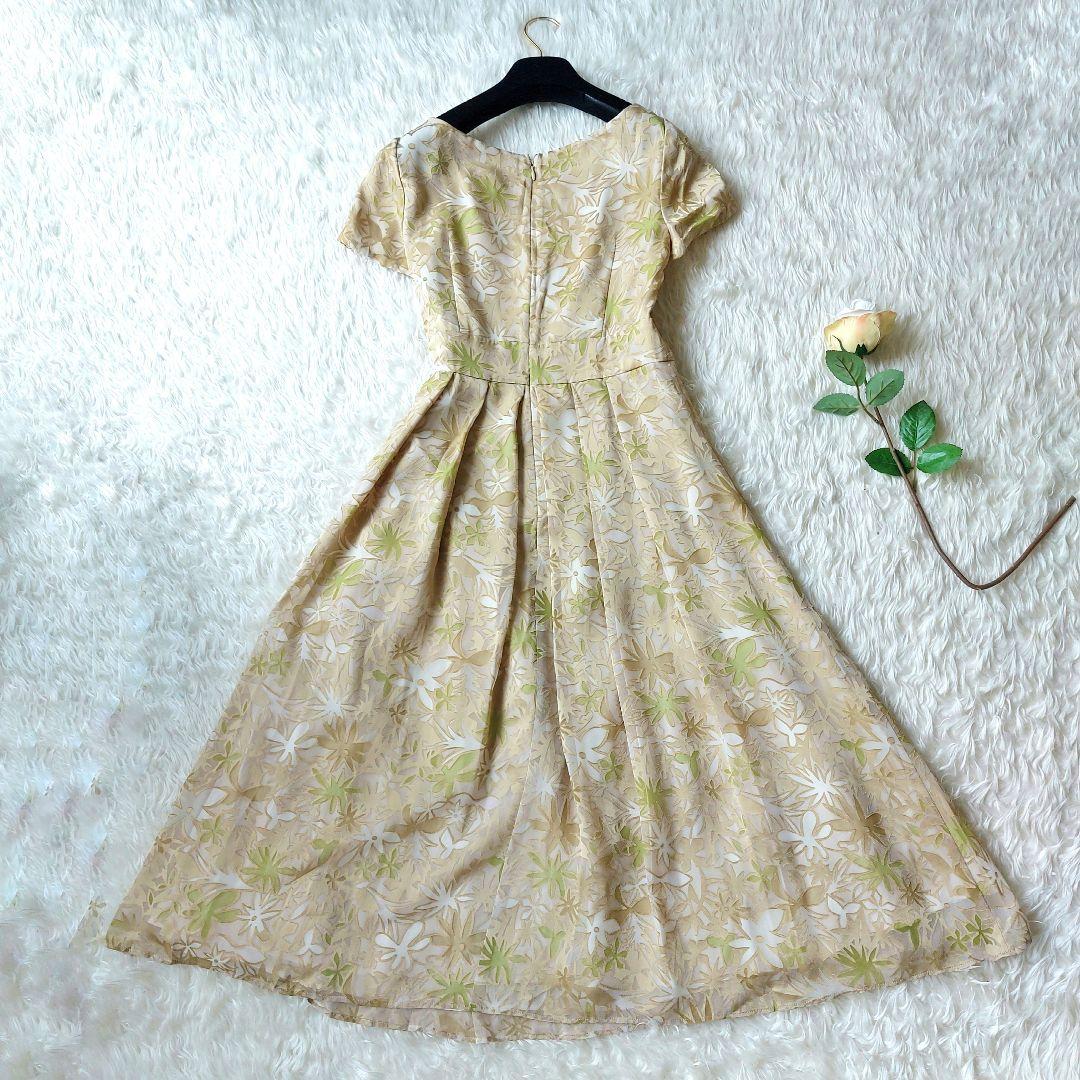 美品✨シビラ　ロングワンピース　ボタニカル　シフォン　フレア　タック　M　日本製