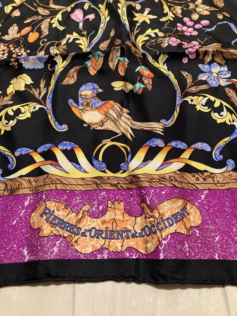 HERMES シルクスカーフ ピエール・オリエント・ド・オクシデンタル