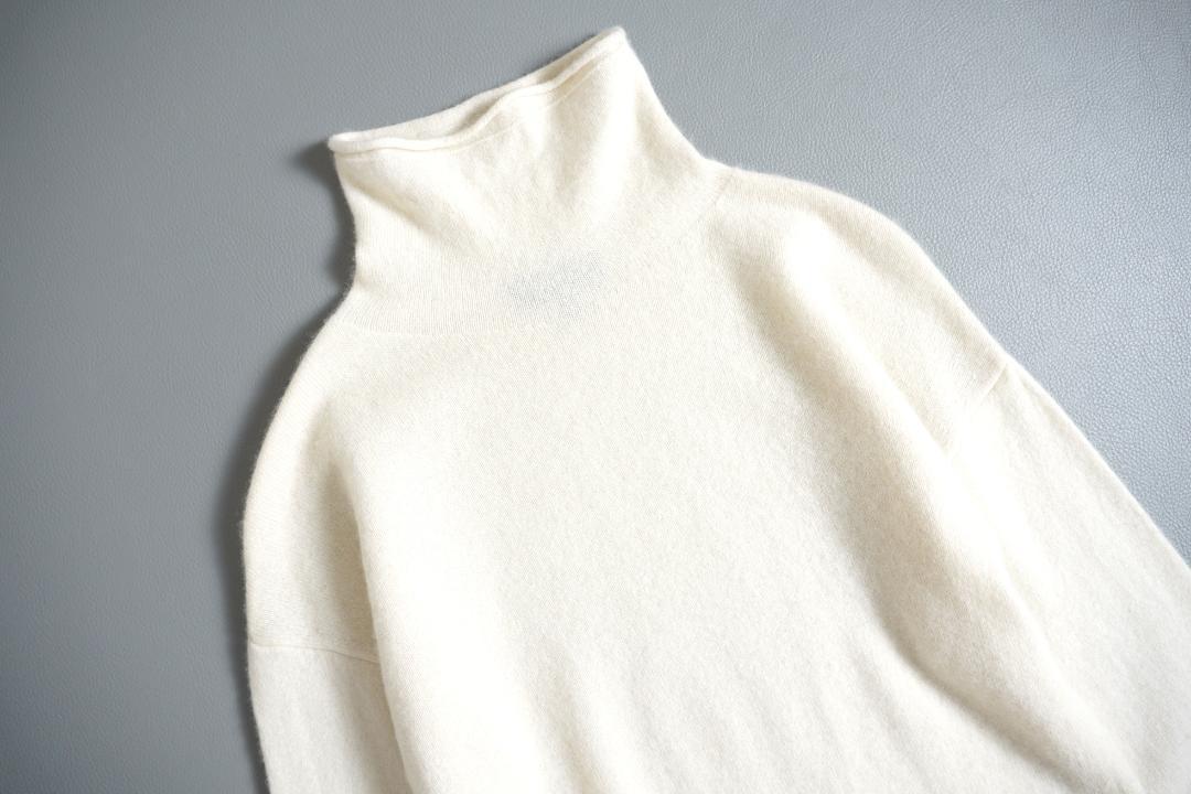 816u*専用 セオリー カシミヤ100％ フレアスリーブ ハイネック ニット