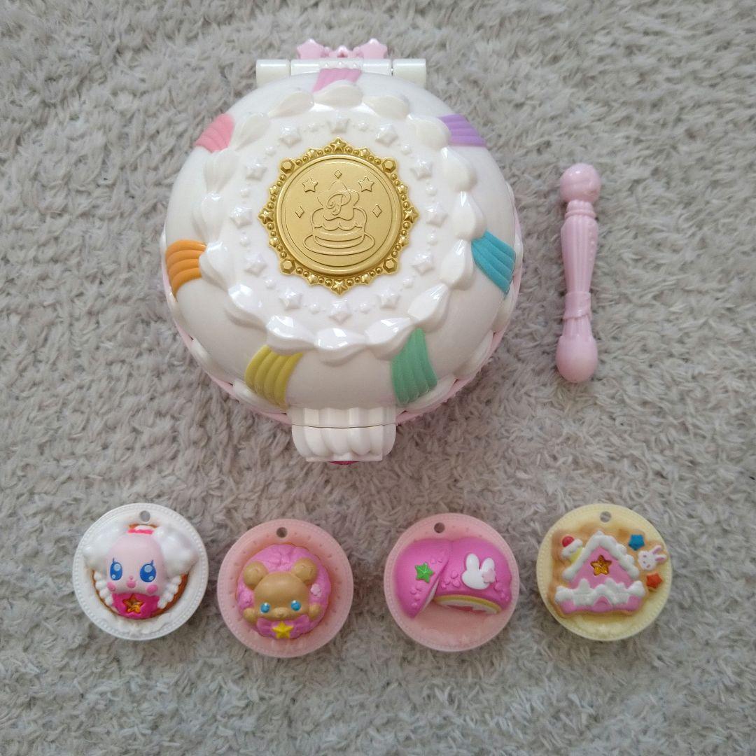 プリキュア　スイーツパクト&アニマルスイーツ　キラキラ⭐︎プリキュアアラモード キラキラ☆プリキュアアラモード まぜまぜ変身！スイーツパクト