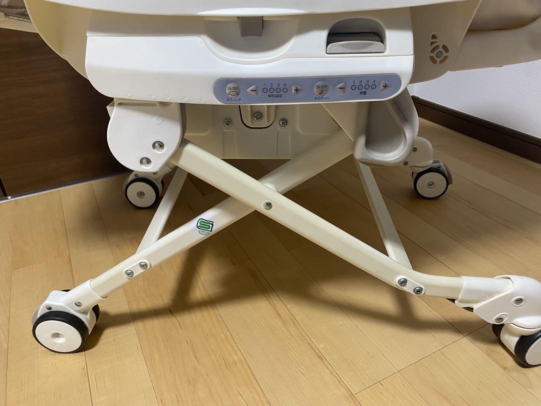 combコンビ　ネムリラ　オートスウィング　エッグショック　ハイローチェア　電動