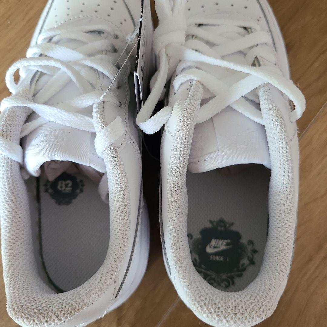 Nike フォース1　PS 新品　19cm