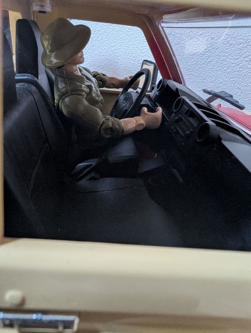 WPL MN82 ランドクルーザー 1/12 技適マーク ジュラシックパーク仕様 WPL MN82 ランドクルーザー 1/12 技適マーク ジュラシックパーク仕様