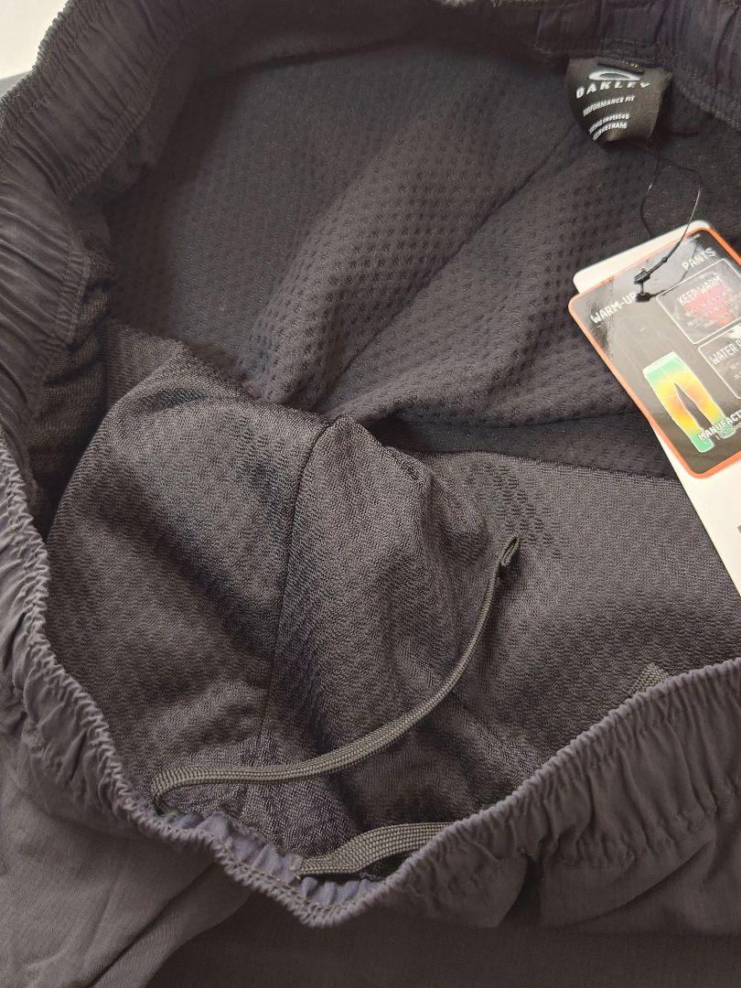 新品3Lサイズ セットアップ オークリー 上下セット 撥水ウインドブレーカー