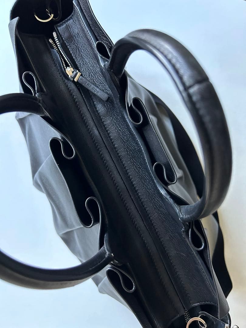 ☆極美品☆the row☆正規品&極上♡柔らかラムスキン 美しいバッグ 黒