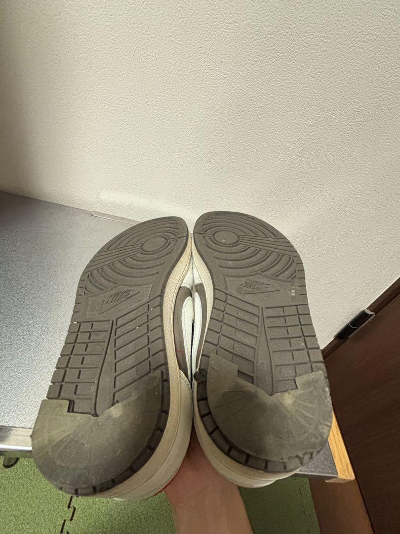 NIKE ジョーダン1 Travis Scott リバースモカ