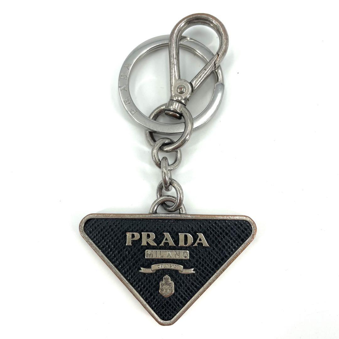 PRADA プラダ キーホルダー サフィアーノレザー 三角ロゴ ブラック