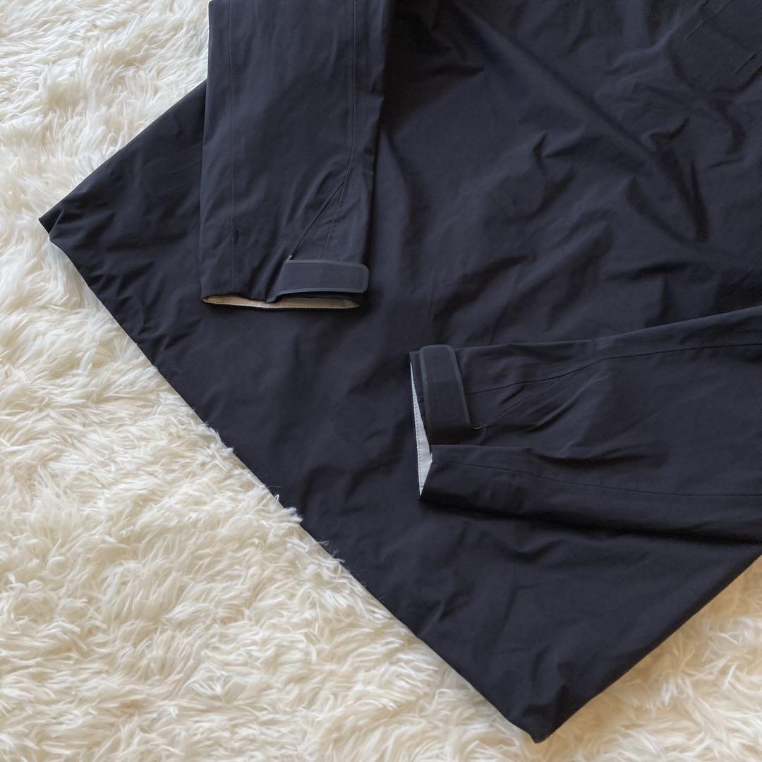 未使用級 デサントオルテライン HARD SHELL JACKET CREAS