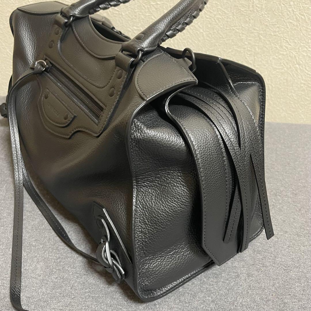 BALENCIAGA ネオクラシック ホーボー ミディアム レザーバッグ バレンシアガ BALENCIAGA ネオクラシック シティ ミディアム