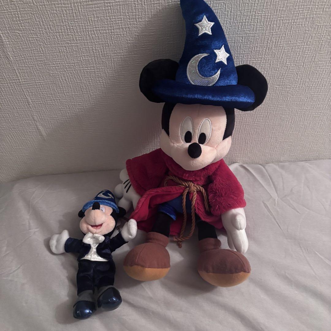 ディズニーランド42周年 ミッキーぬいぐるみ　ぬいぐるみバッジ