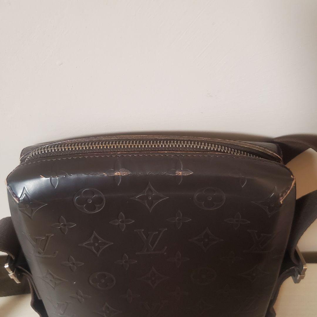 Louis Vuitton ショルダーバッグ ユニセックス