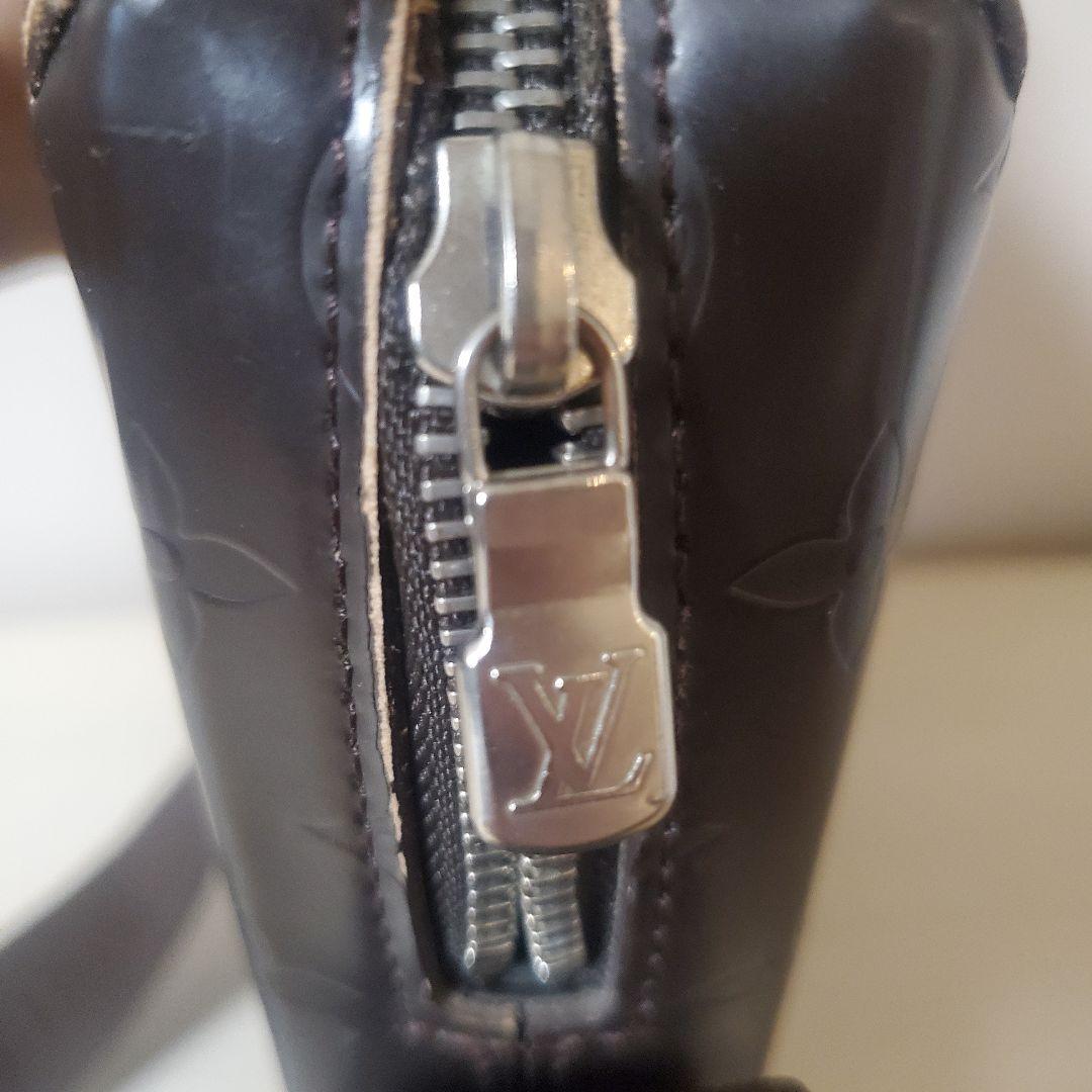 Louis Vuitton ショルダーバッグ ユニセックス