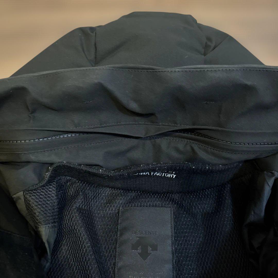 デサント 水沢ダウン サイズL デサント 水沢ダウン サイズL