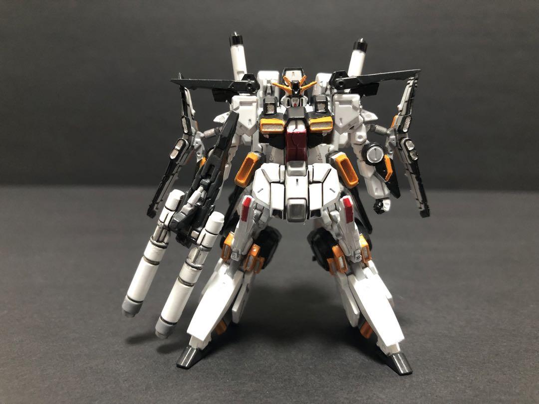 ガンダムアーティファクト　ダブルゼータガンダム（ZZガンダム）塗装品　2体セット ガンダムアーティファクト ダブルゼータガンダム（ZZガンダム
