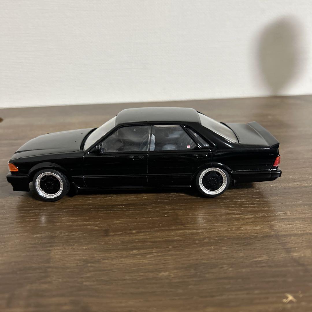 アオシマ1／24Y31グロリアグランツーリスモSV