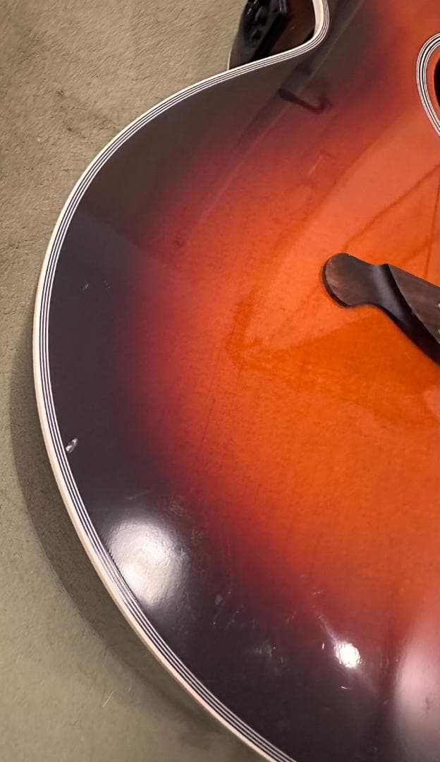 JAMES ジェームス JE40WB エレアコ ギター 音確認済 EQ付き美品! JAMES ジェームス JE40WB エレアコ ギター 音確認済 EQ付き美品!