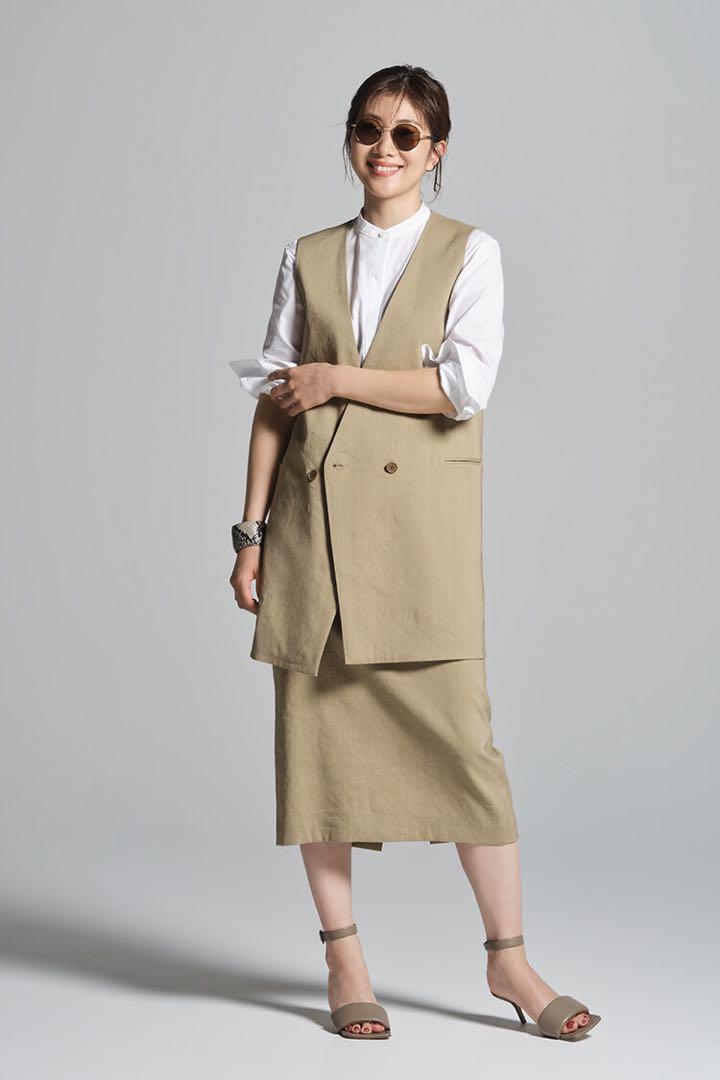 ND526さ@ Theory 美品 ロングジレ ウール Lサイズ ベージュ Theory luxe 22ss ロングジレ 335ベージュ