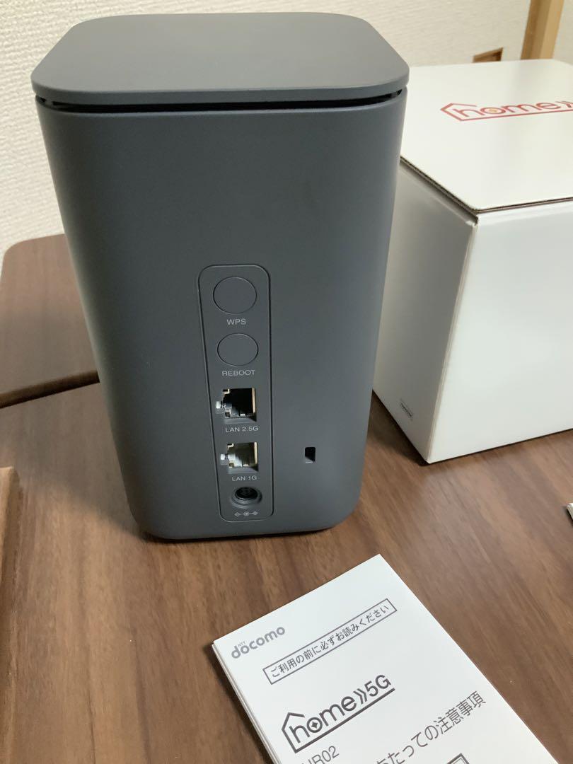 2024年購入 ほぼ未使用 docomo home5G HR02 ホームルーター