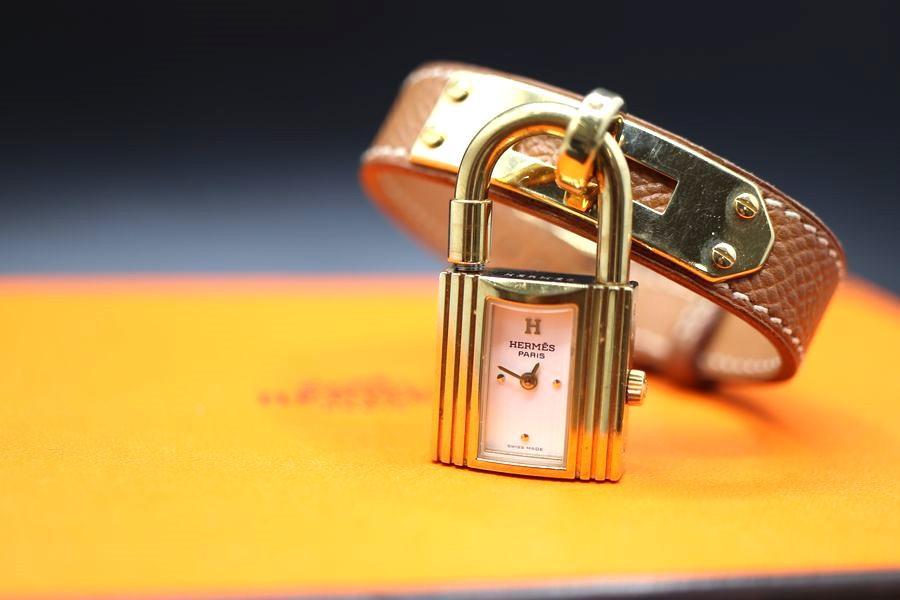 美品 HERMES エルメス ケリーウォッチ 〇Z刻印 ゴールド金具 稼働-