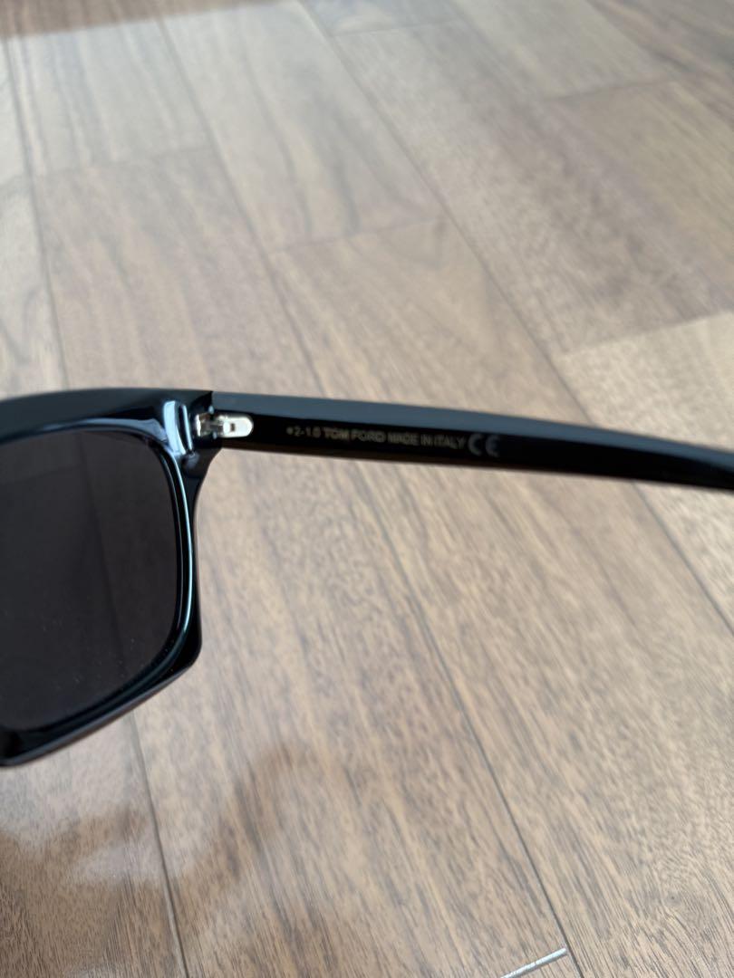 【皇治さん着用】TOM FORD サングラス TF803-K 01A