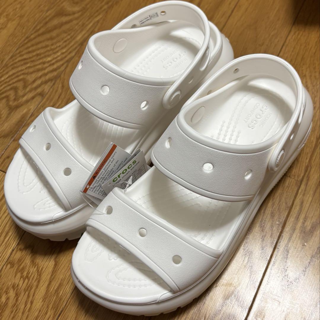 crocs メガクラッシュサンダル ホワイト24cm crocs メガクラッシュサンダル ホワイト クロックス 23cm 24cm