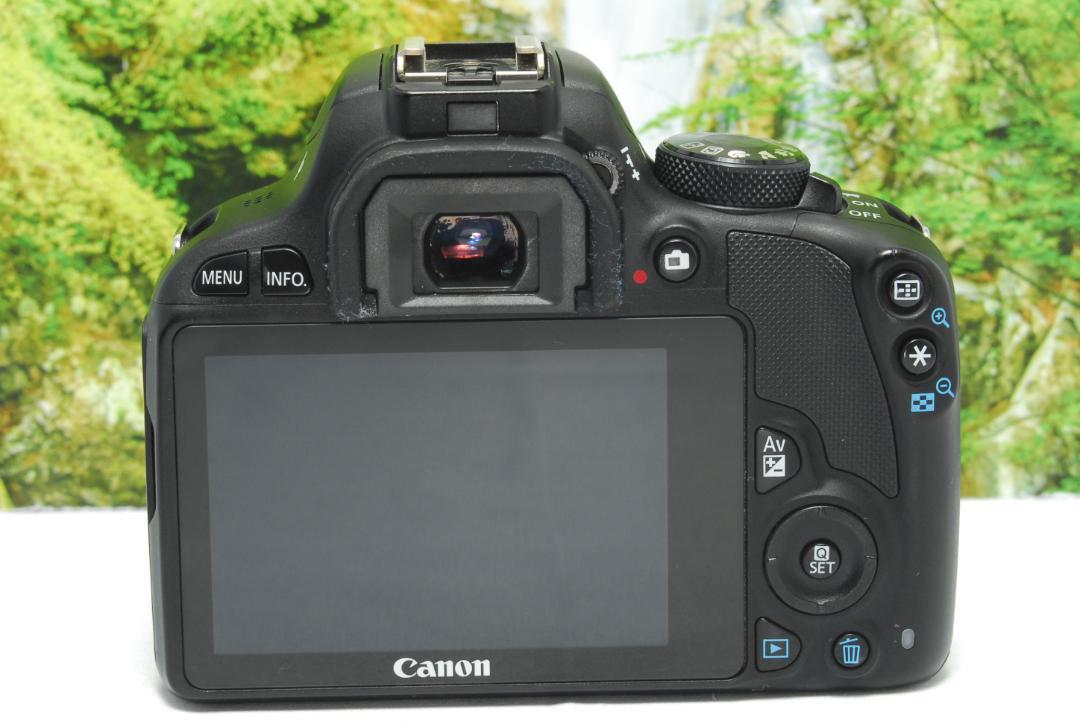 ✨超軽量な一眼レフ✨Canon Kiss X7✨手振れ補正機能付レンズセット✨