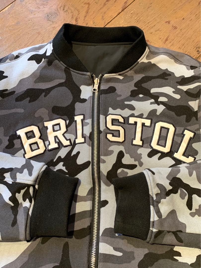 FCRB REVERSIBLE MA-1 リバーシブル ジャケット スタジャン