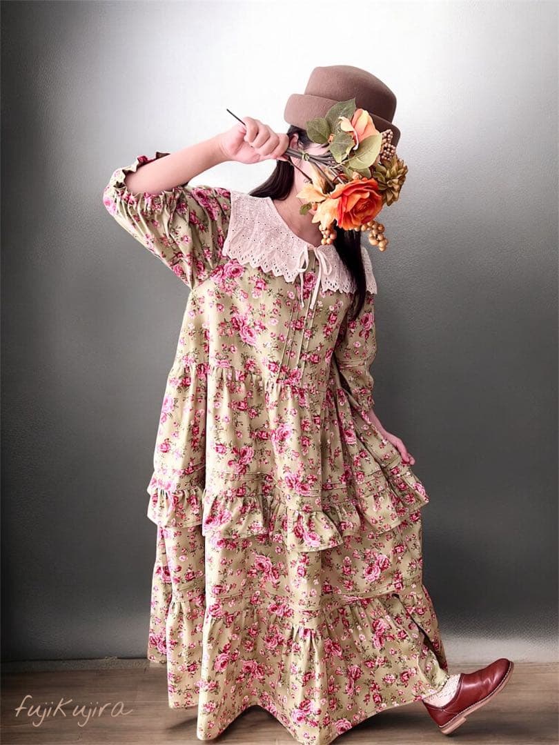 アンティークローズクラシカルワンピース　fujikujira